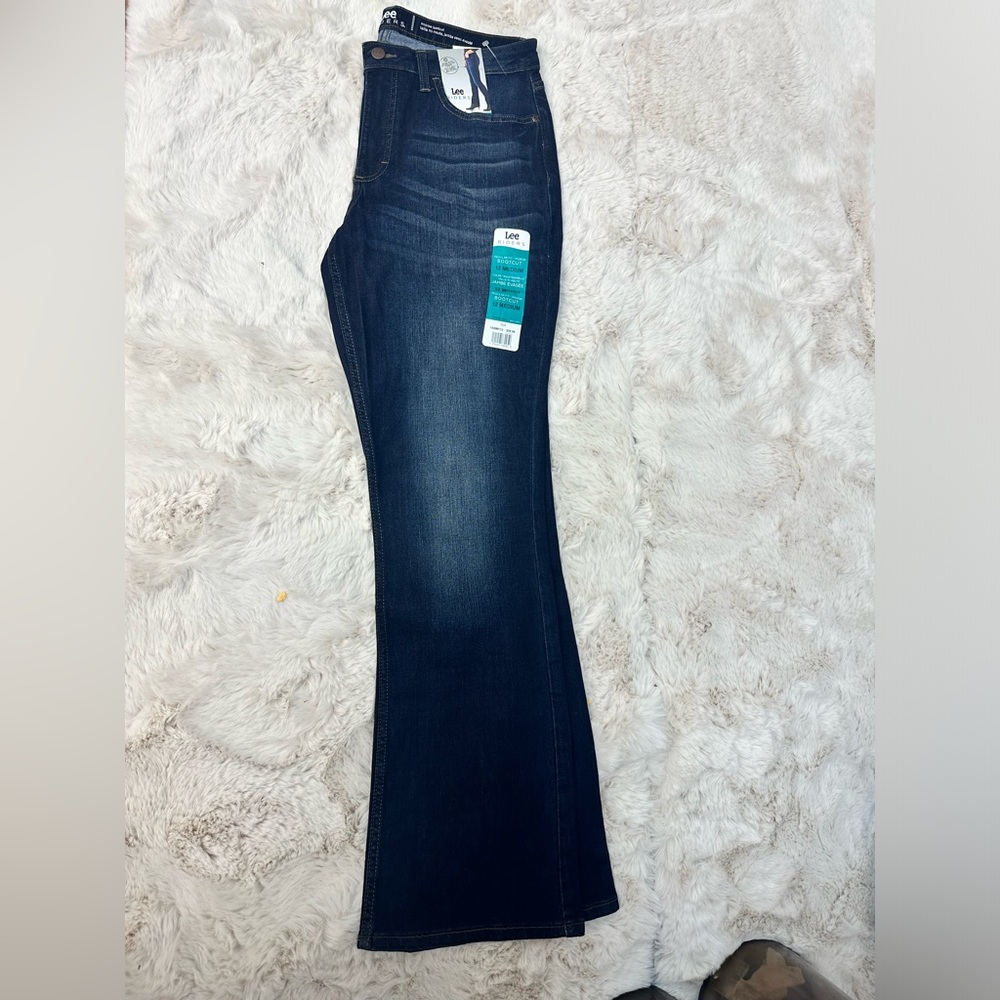 Lee Rider Regular Fit Bootcut Jeans - Picture 3 of 5